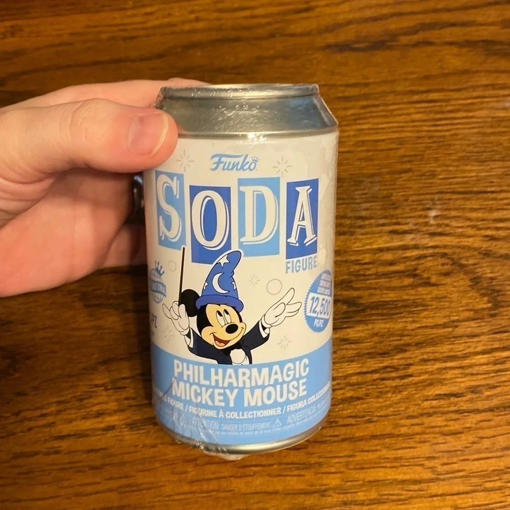 Funko Vinyl Soda Disney PhilharMagic Mickey Mouse Limited Edition Figurine Can